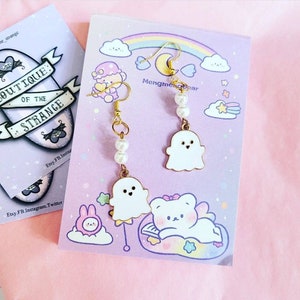 Pearly Spooks - Ghost Earrings - kawaii Earrings - Creepy Cute Earrings - Alternative Fashion - Halloween Jewellery - Cute Gift