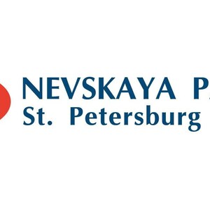 Op de afbeelding: Een rood logo met de letters "3K" in wit. De tekst "NEVSKAYA PALITRA St. Petersburg" staat in blauw onder het logo.