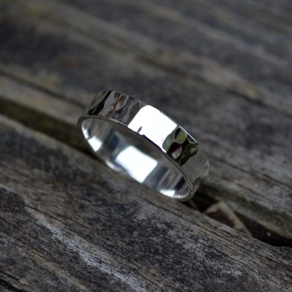 Hamrad sterlingsilverring, hamrad vigselring, unisexring