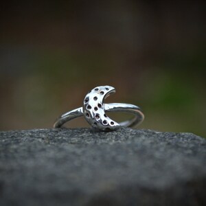Moon Ring, Crescent Moon Ring, Moon, Crescent Moon, Sterling Silver Moon Ring, Silver Moon Ring, Fantasy Ring, Night, Celestial