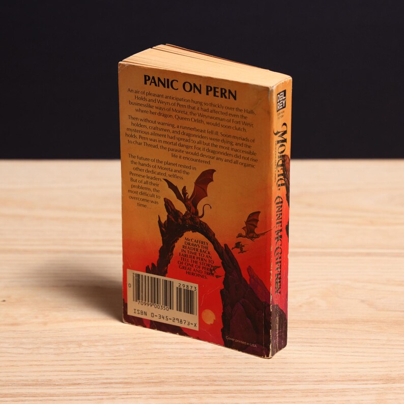 Pern: Moreta - Dragonlady of Pern by Anne McCaffrey, Dragonriders of Pern 4 - Vintage 1984 image 3