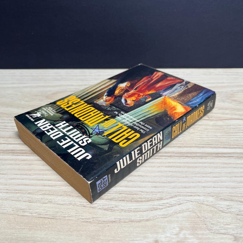 Call of Madness by Julie Dean Smith - Vintage 1990 Mass Market Paperback, First Printing image 3