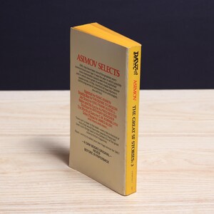 Isaac Asimov prezentuje „The Great SF Stories 3” autorstwa Isaaca Asimova – książka w miękkiej oprawie z 1980 roku zdjęcie 3