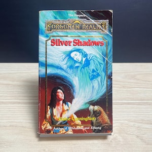 Forgotten Realms: Silver Shadows by Elaine Cunningham, Songs and Swords 3 - Vintage 1996 Paperback image 1