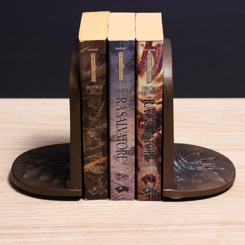 Forgotten Realms Hunter's Blades Trilogy by R.A. Salvatore - Complete 3-Book Set - Vintage 2003 Paperbacks image 3