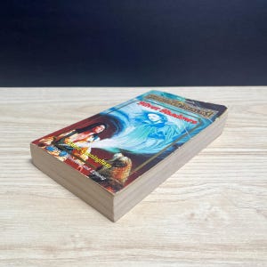 Forgotten Realms: Silver Shadows by Elaine Cunningham, Songs and Swords 3 - Vintage 1996 Paperback image 4