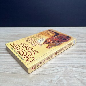 Here Be Monsters by Christopher Stasheff, Warlock's Heirs 4 - Vintage 2001 Paperback image 3