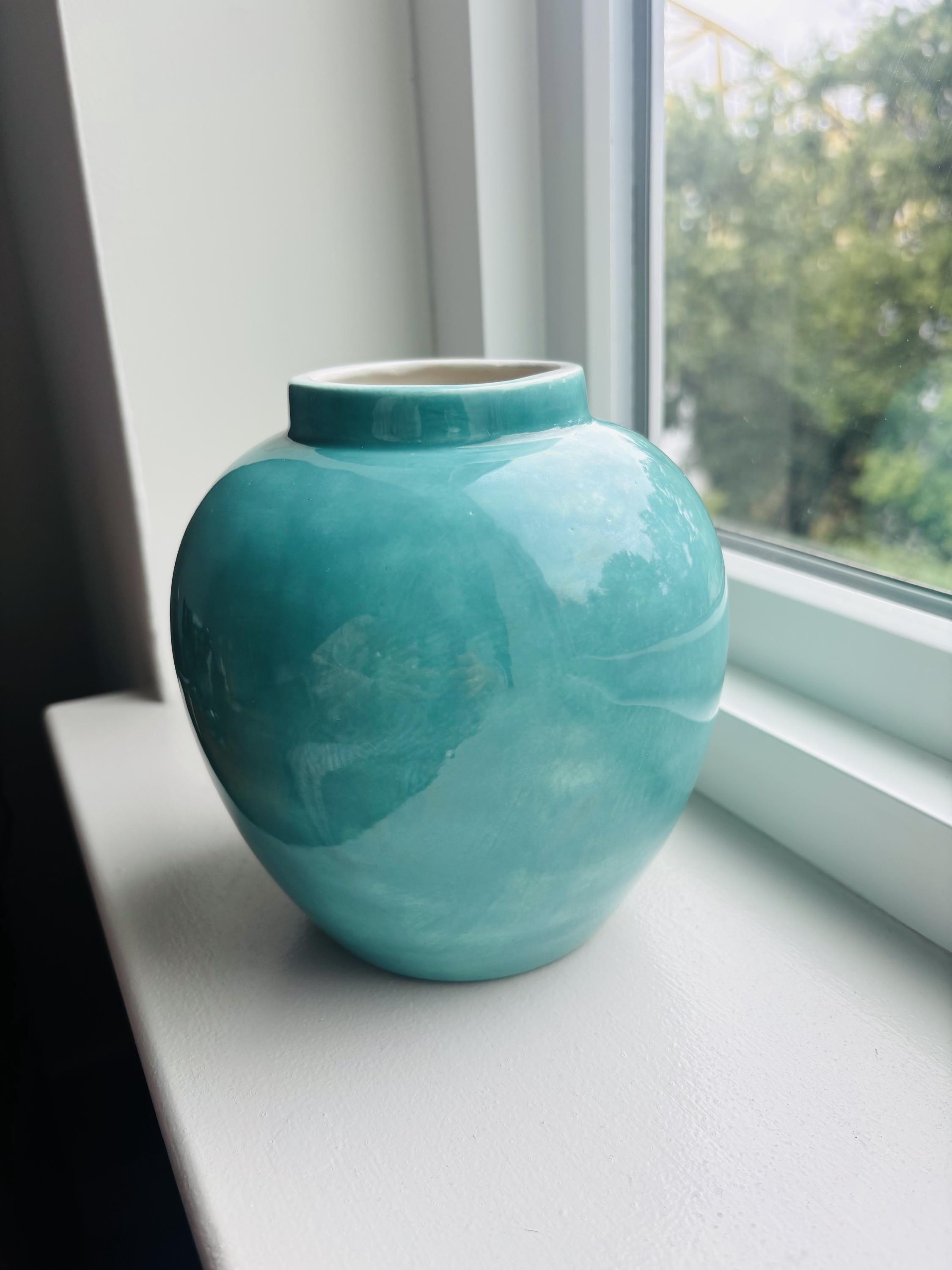 Hull Pottery Vase - Etsy