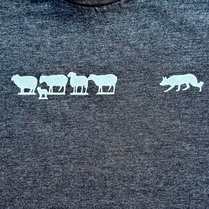 Border collie herding sheep perky ears t-shirt