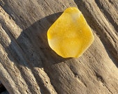 yellow sea glass, flash yellow sea glass, art sea glass , Scottish beach finds, seaglass pieces surf tumbled vintage glass, seaglass jewelry