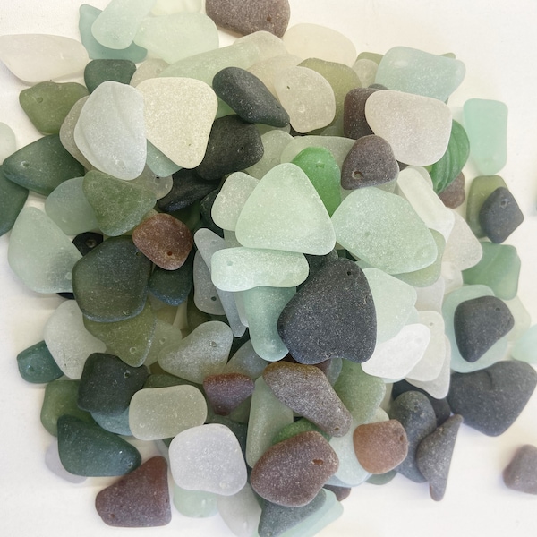 drilled seaglass, top drilled sea glass, pack of 10 pieces of Scottish sea glass with 1mm top drilled hole, jewellery art and craft supplies