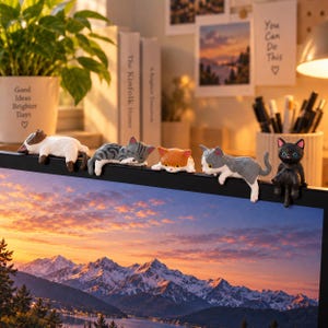 Simpatiche decorazioni per monitor a forma di animali, mini decorazioni per schermo a forma di animali, accessori per auto, decorazioni per display auto, accessori per scrivania, minuscole statuette di animali