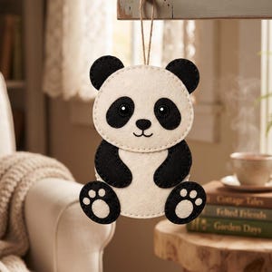Pandafiltmönster PDF, Panda-prydnad DIY, Söt djurfiltpyssel, Handsömnadsmönster