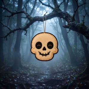 Happy Skull Sewing Pattern PDF | Felt Halloween Skull Ornament Pattern, DIY Cute Skeleton Plush Spooky Decor Tutorial