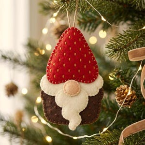 gnome pattern bundle, christmas gnome pdf, strawberry tomte, gnome mug pattern, felt stocking diy, tomte sewing pattern, tree ornament diy, felt christmas diy, 4 ornament set pdf, beginner sewing, scandi christmas, gnome lover gift, holiday decor set