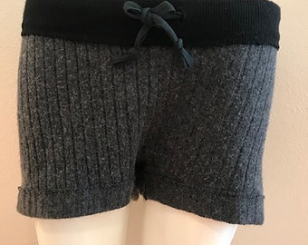 Vintage Remake Cashmere Knit Shorts