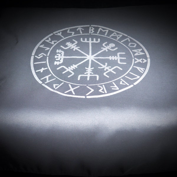 Altar Cloth Viking Compass Vegvisir Wicca Pagan Witchcraft  Casting Cloth Alter Black Taffeta Fabric