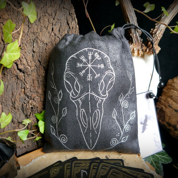 Tarot bag Raven Skull and Viking Compass design Storage Pouch handmade Faux Leather Vegisir Design Witchcraft Altar tool Pagan Wicca