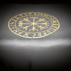 Altar Cloth Viking Compass Vegvisir Wicca Pagan Witchcraft  Casting Cloth Alter Black Taffeta Fabric