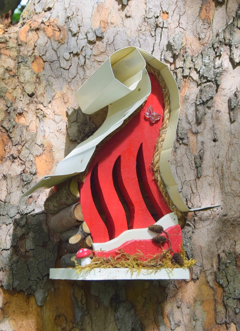 Butterfly House.butterfly Nesting Box Curvy Lady Butterfly Etsy