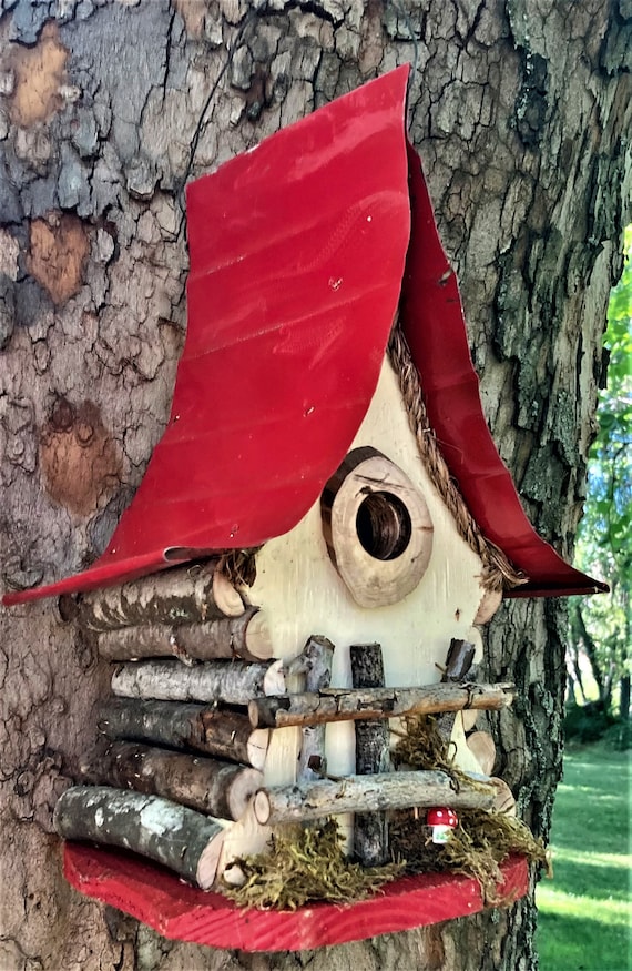 Father/'s Day Blue bird House CROOKED BIRD HOUSE Birds Lawn Ornaments Garden Decoration Novelty Gifts Gnome Home Porch Decor