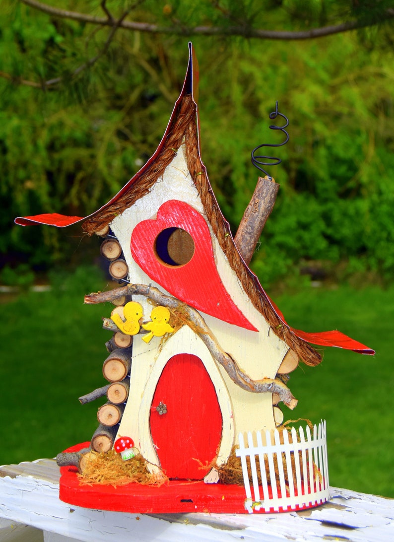 Birdhouse, Valentine Bird house, Outdoor Birdhouse, functional birdhouse, Love Shack, valentine gift, custom birdhouse, gift image 4