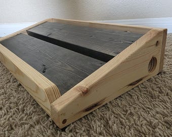 Handcrafted Wood Guitar Pedalboard – 18" Cognac Finish Effects Board (4 Pedal Capacity)