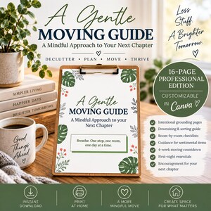 Può includere: Una cartellina mostra un documento intitolato A Gentle Moving Guide con un approccio consapevole per il prossimo capitolo. La pagina presenta foglie di monstera verdi e piccoli accenti floreali rossi. Testo: Breathe. One step, one room, one day at a time.