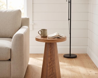 Walnut Fluted Pedestal Side Table, Mid-Century Modern Plant Stand (13.6" Round)