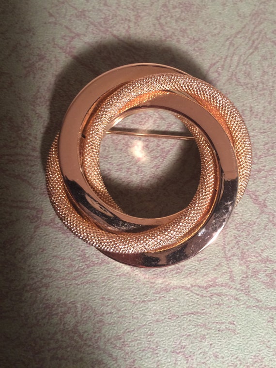 two tone circle pin, circle brooch