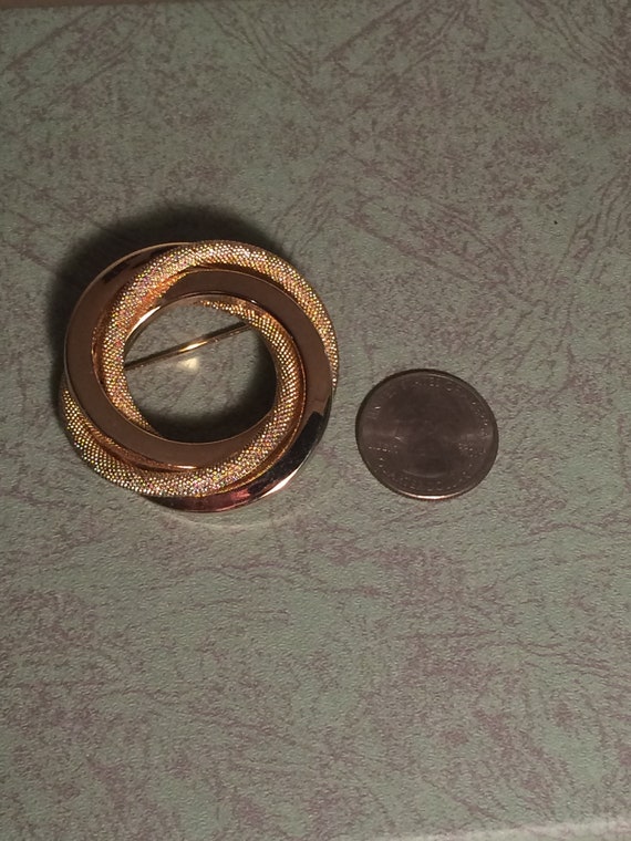 two tone circle pin, circle brooch - image 3