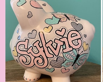 Corazones y mariposas: alcancía de cerámica grande personalizada, 100 % pintada a mano