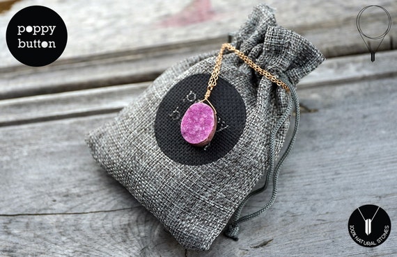 Love poppy druzy necklace deals