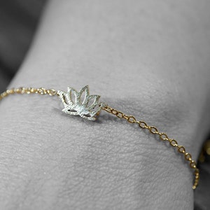 lotus flower bracelet, lotus bracelet gold, gold lotus bracelet, yoga bracelet, lotus flower, lotus jewelry, yoga jewelry