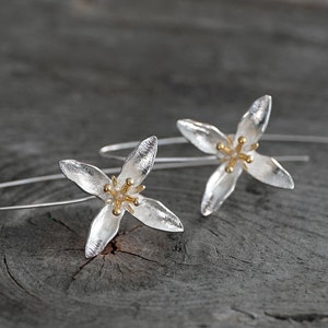 Silver flower earrings flower girl proposal bridesmaid proposal bridal earrings statement earrings gift for wife bridesmaid gift boho