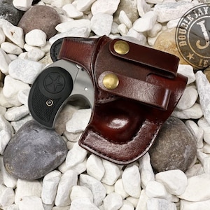 IWB Bond Arms Derringer holster with Thumb break 2.5-3.5&quot;Barrel (See List Below)