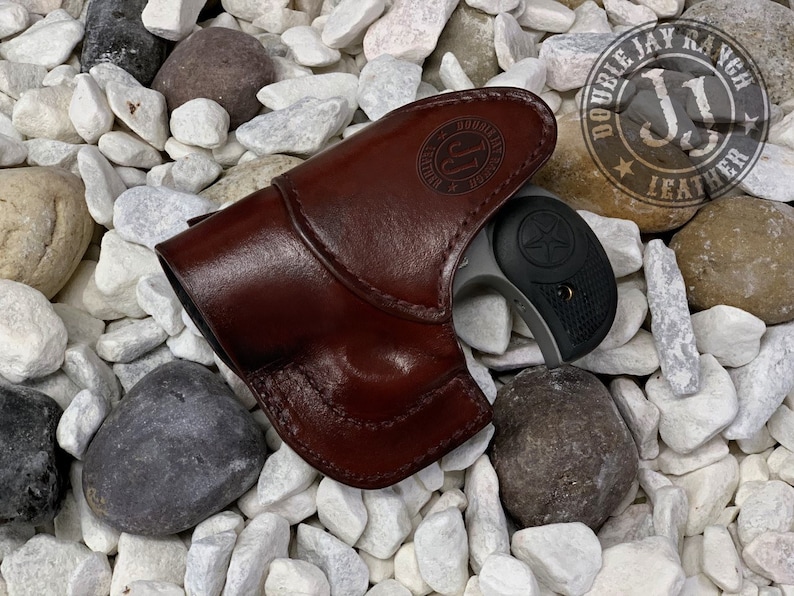 IWB Bond Arms Derringer Holster With Thumb Break 2.5-3