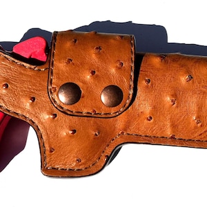 Bond Arms 6&quot; Cross-Draw/Driving Holster in Full-Quill Ostrich (RH)