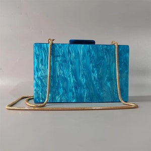 Turquoise blue clutch with the snake chain, Pearlescent turquoise blue acrylic clutch, Turquoise acrylic clutch, Party clutch