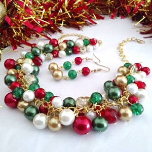 Green, Gold, Red Christmas Necklace, Holiday Necklace, Chunky Statement Pearl Cluster Necklace, Party Necklace and Earrings Jewelry Set image 1