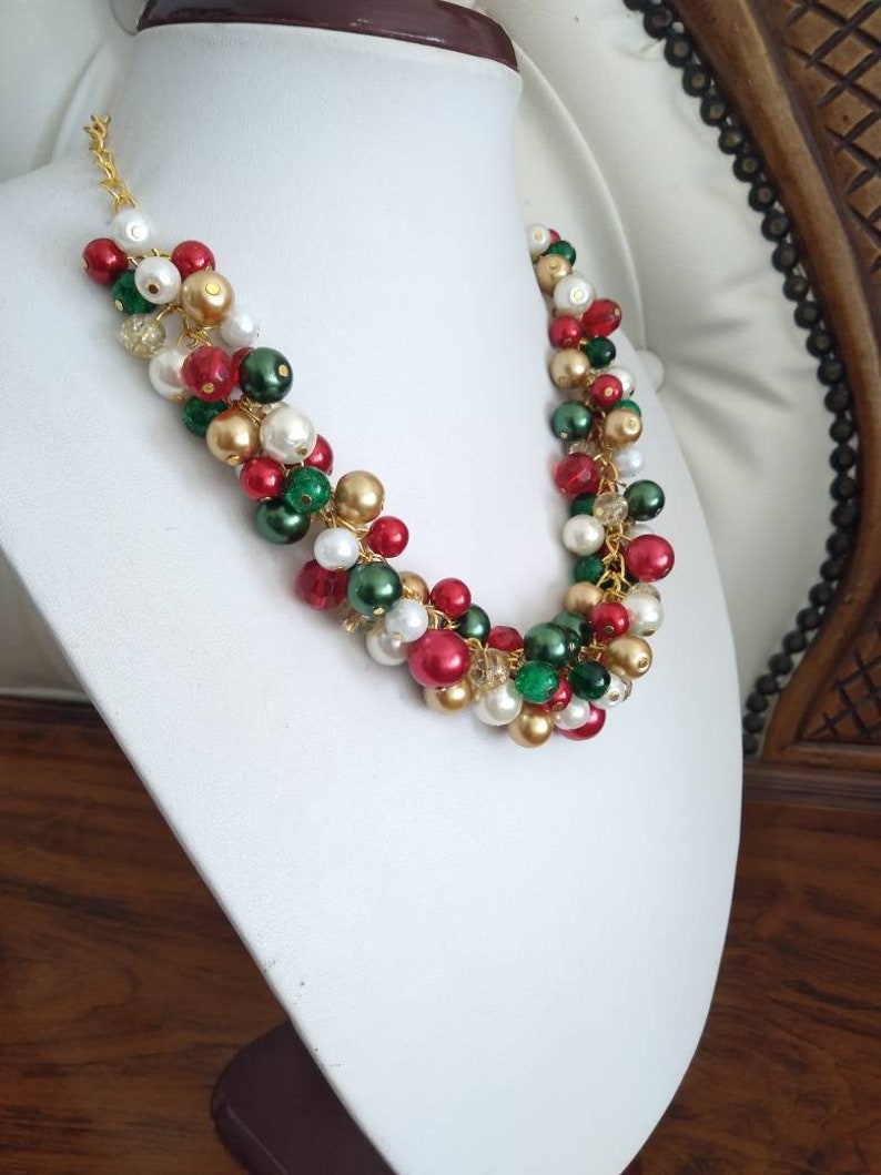 Green, Gold, Red Christmas Necklace, Holiday Necklace, Chunky Statement Pearl Cluster Necklace, Party Necklace and Earrings Jewelry Set image 9
