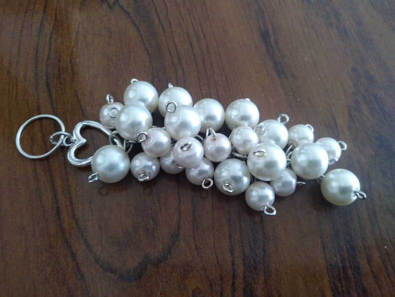 Chunky Pearl Purse Charm, Heart Bag Charm, Bridal, Wedding Purse Charm, Bridesmaid Bag Charm, Mother's Day Gift zdjęcie 2