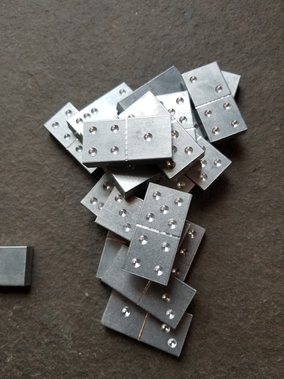 Aluminum Domino Set – Supreme