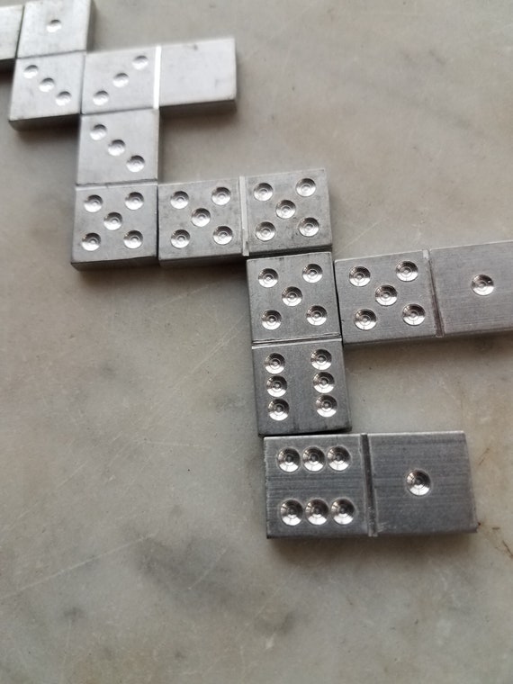 完売品　Aluminum Domino Set　シュプリーム　ドミノ Supreme Aluminum Domino Set Anodized aluminum jumbo dominoes