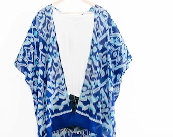 Boho kimono women. Ikat kimono cotton. Boho kimono jacket. Kimono cardigan. Summer kimono boho. Navy kimonos for women. Beach kimono summer.