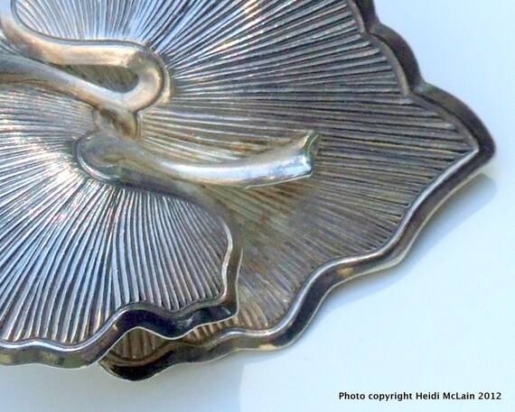 REDUCED Sterling Silver Stylized Leaf Brooch - image 3