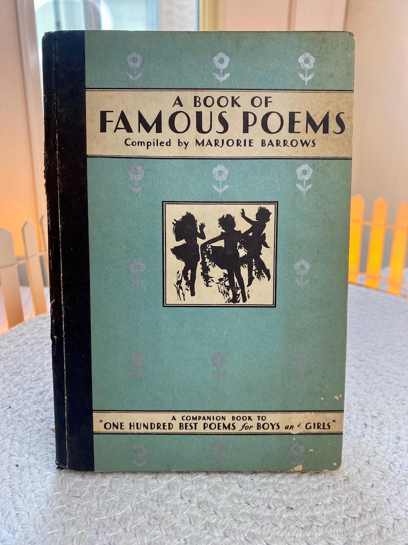 Vintage Book of Famous Poems 1931 Marjorie Burroughs Hardcover Blue and ...