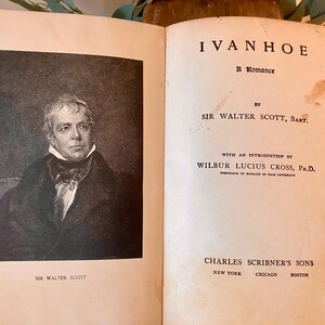 Antique Ivanhoe Sir Walter Scott 1903 hardcover