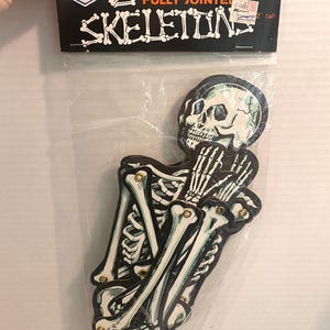 Vintage Halloween new old stock 2 skeletons, two jointed skeletons 1985, 22 inches