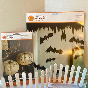 Halloween Martha Stewart NOS stock 12 bats and 32 spider pumpkin transfer